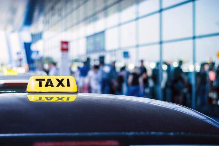Taxi aéroport Rouan